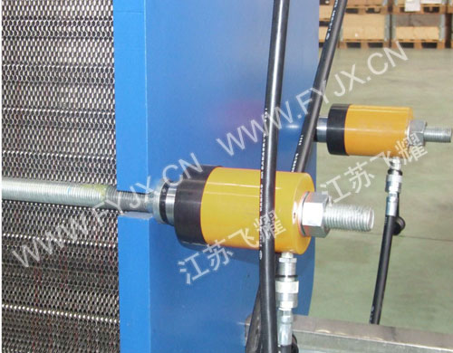 單作用中空液壓千斤頂用于大型換熱器組裝使用