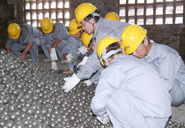 全自動鋼球篩選機應用現場